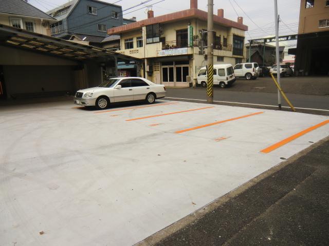 愛宕月極駐車場の外観・駐車場イメージ2枚目