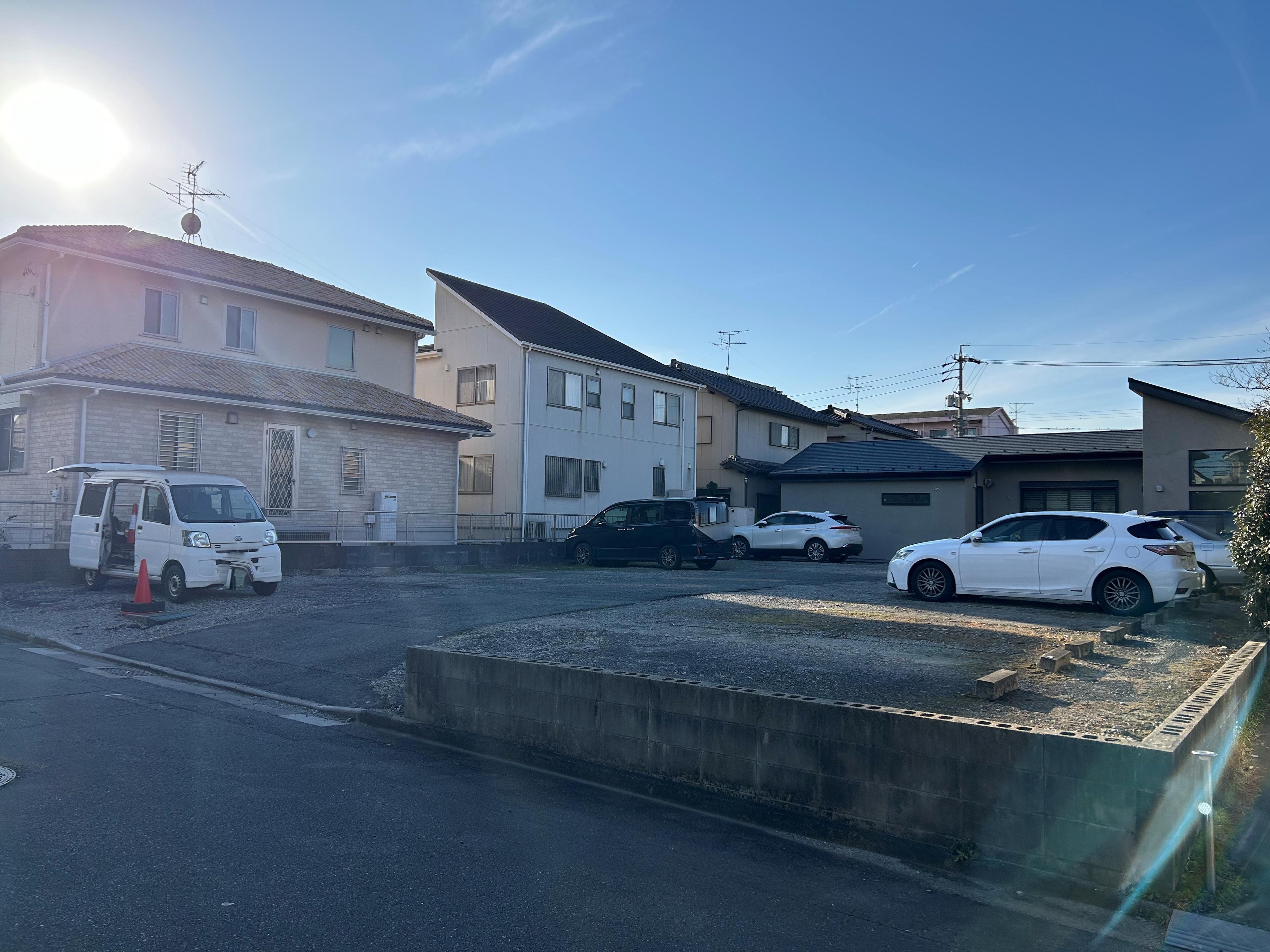 000099の外観・駐車場イメージ3枚目