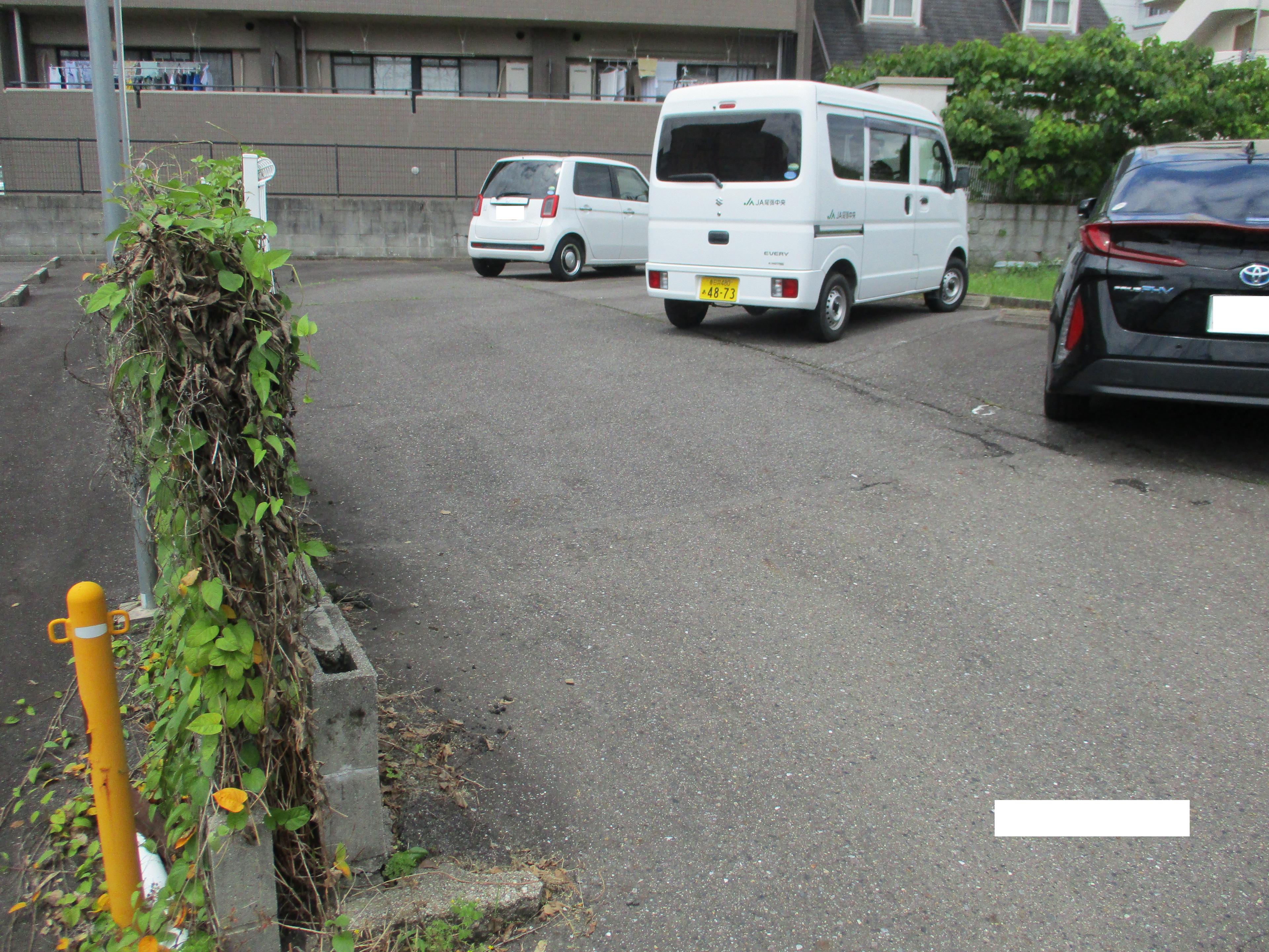 J-072の外観・駐車場イメージ1枚目