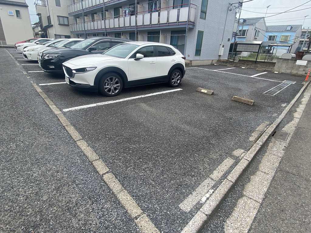 高雄Ⅱ(8229)の外観・駐車場イメージ1枚目