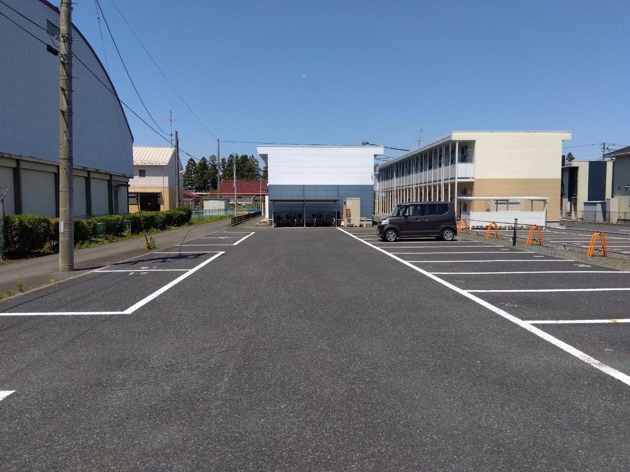 セレーノ(24594)の外観・駐車場イメージ1枚目