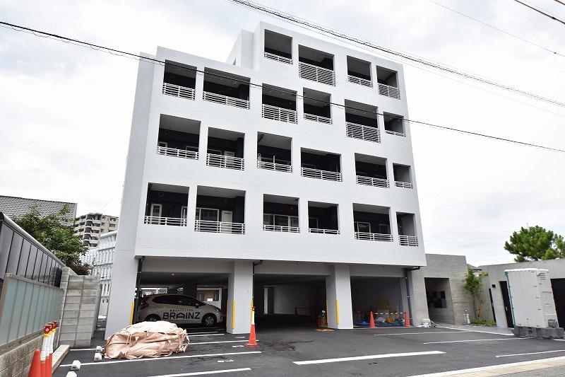 CONSONANCE SNGの外観・駐車場イメージ1枚目