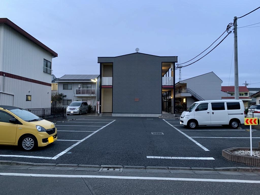 オアシス(39979)の外観・駐車場イメージ1枚目