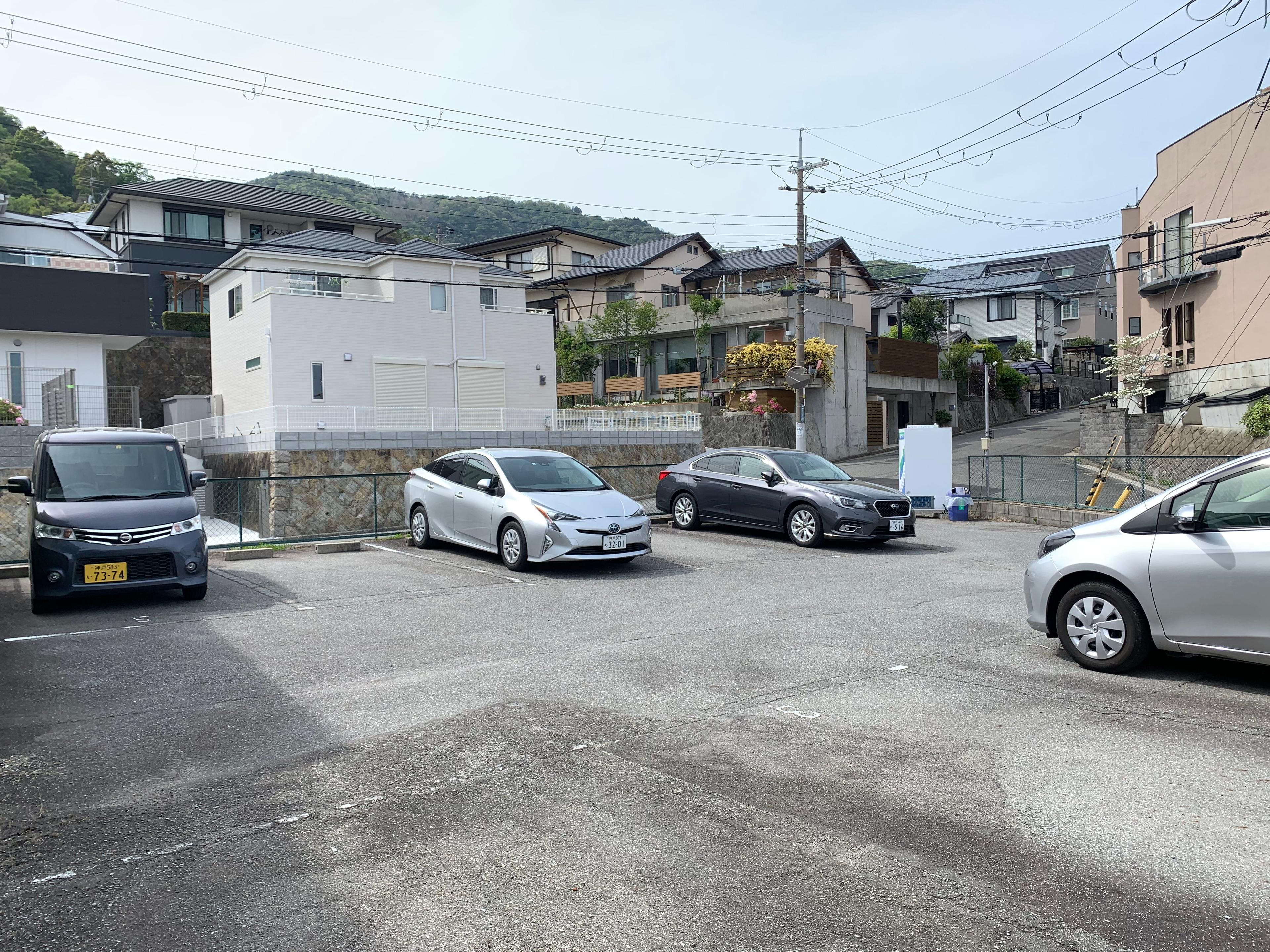 青葉台１丁目２０パーキングの外観・駐車場イメージ1枚目