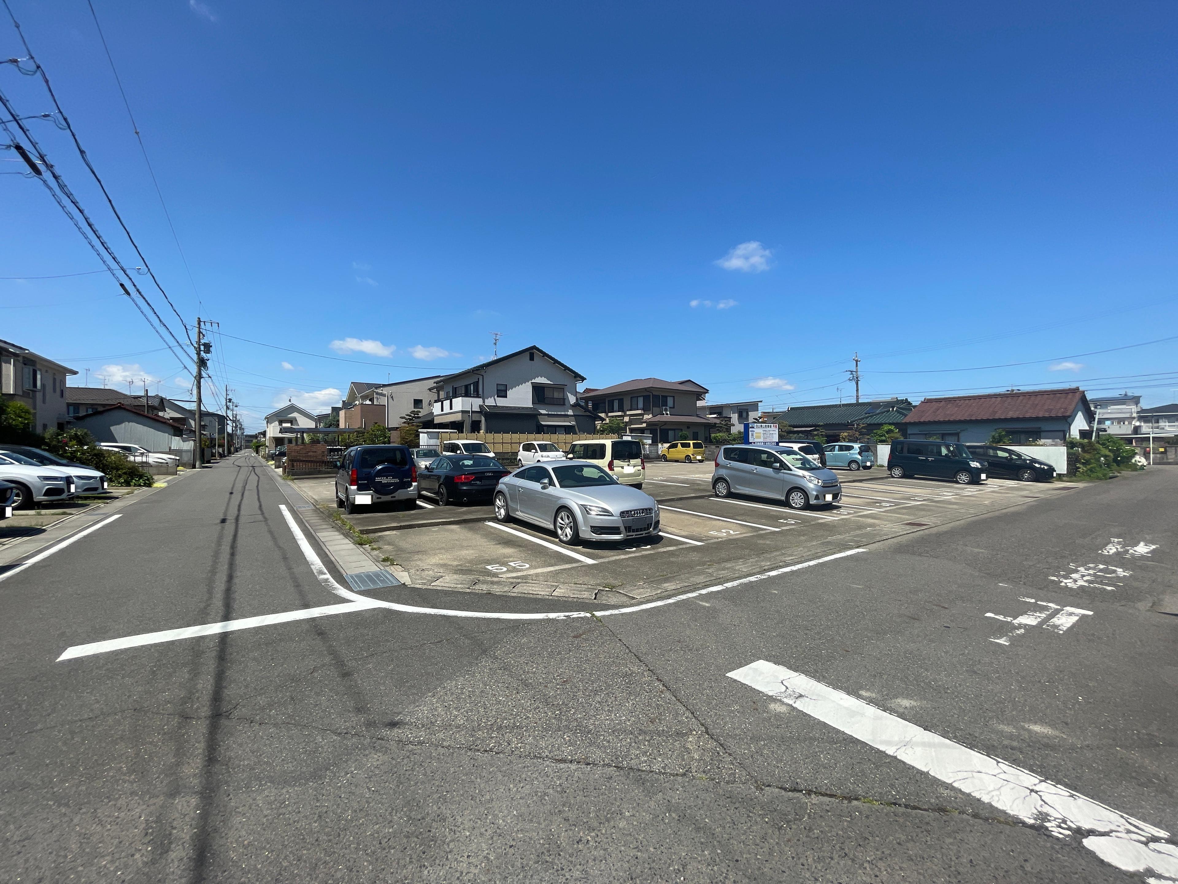 白山青山駐車場の外観・駐車場イメージ1枚目
