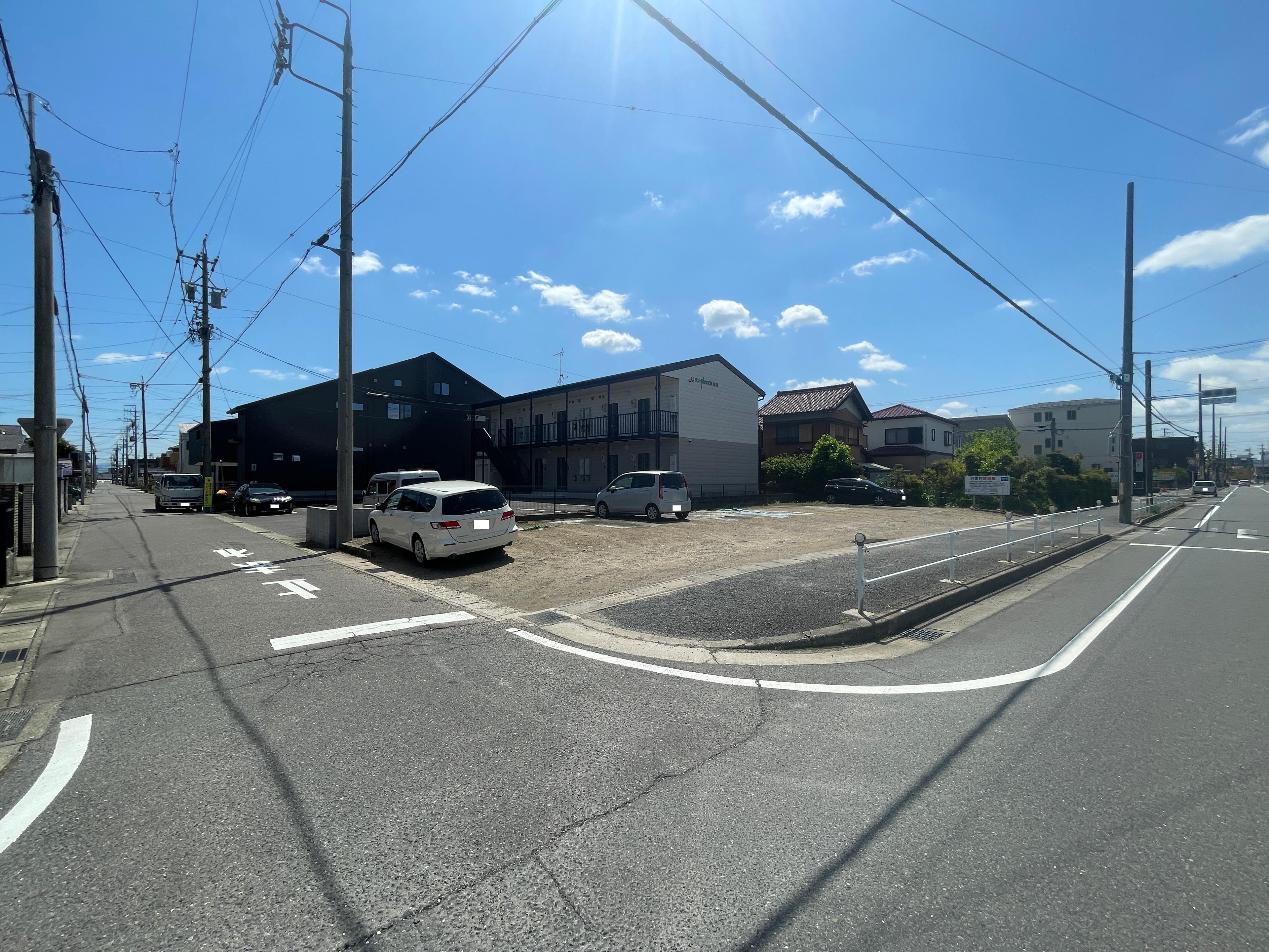 村東西駐車場の外観・駐車場イメージ1枚目