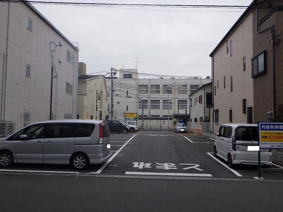中宮２丁目第３の外観・駐車場イメージ1枚目