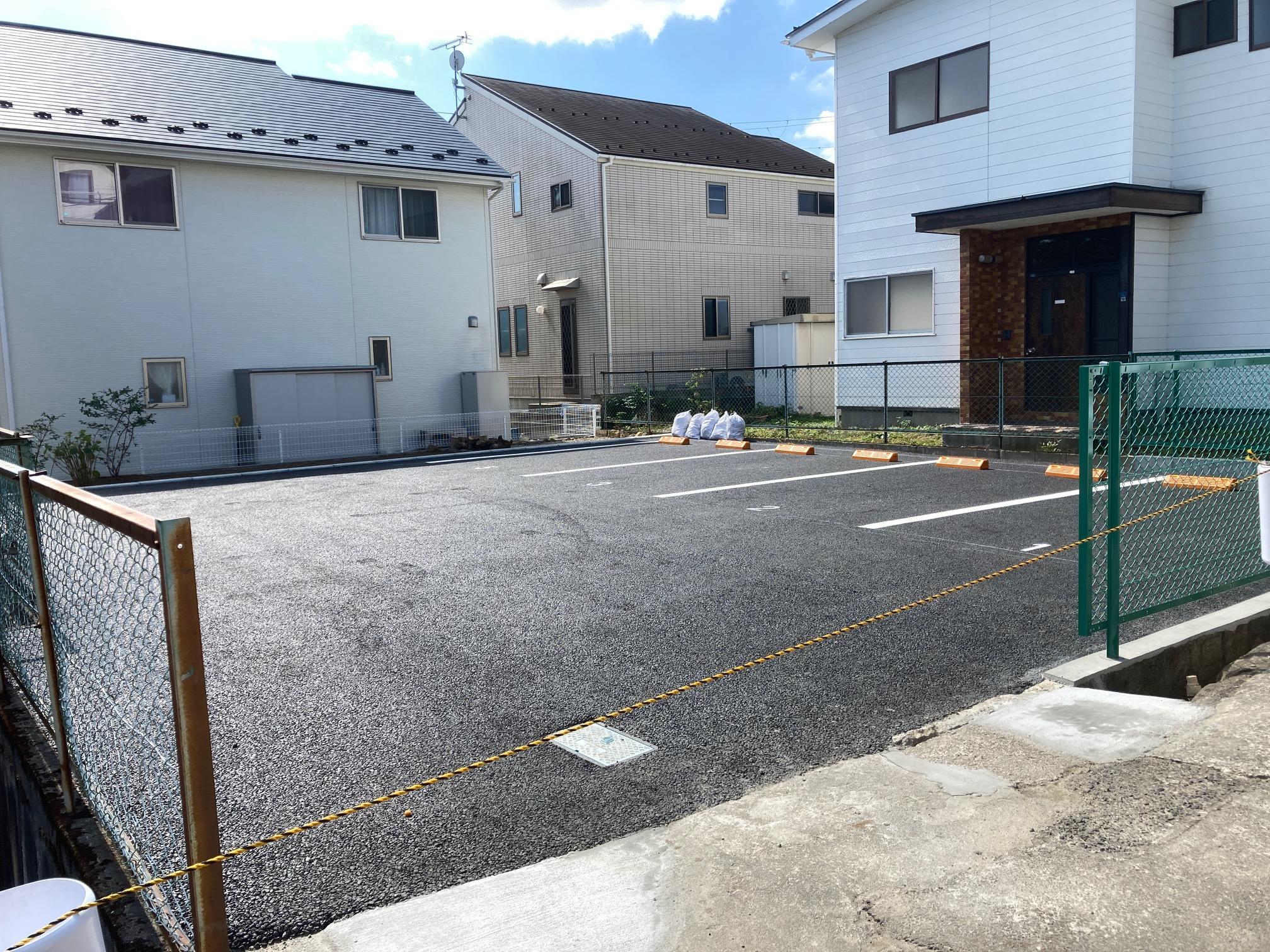 吉野月極駐車場の外観・駐車場イメージ1枚目
