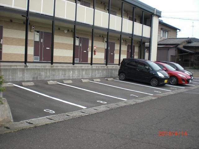グラスパル(37982)の外観・駐車場イメージ1枚目