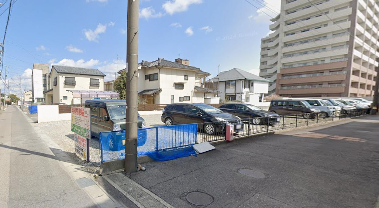 ピュア・別明町駐車場の外観・駐車場イメージ2枚目