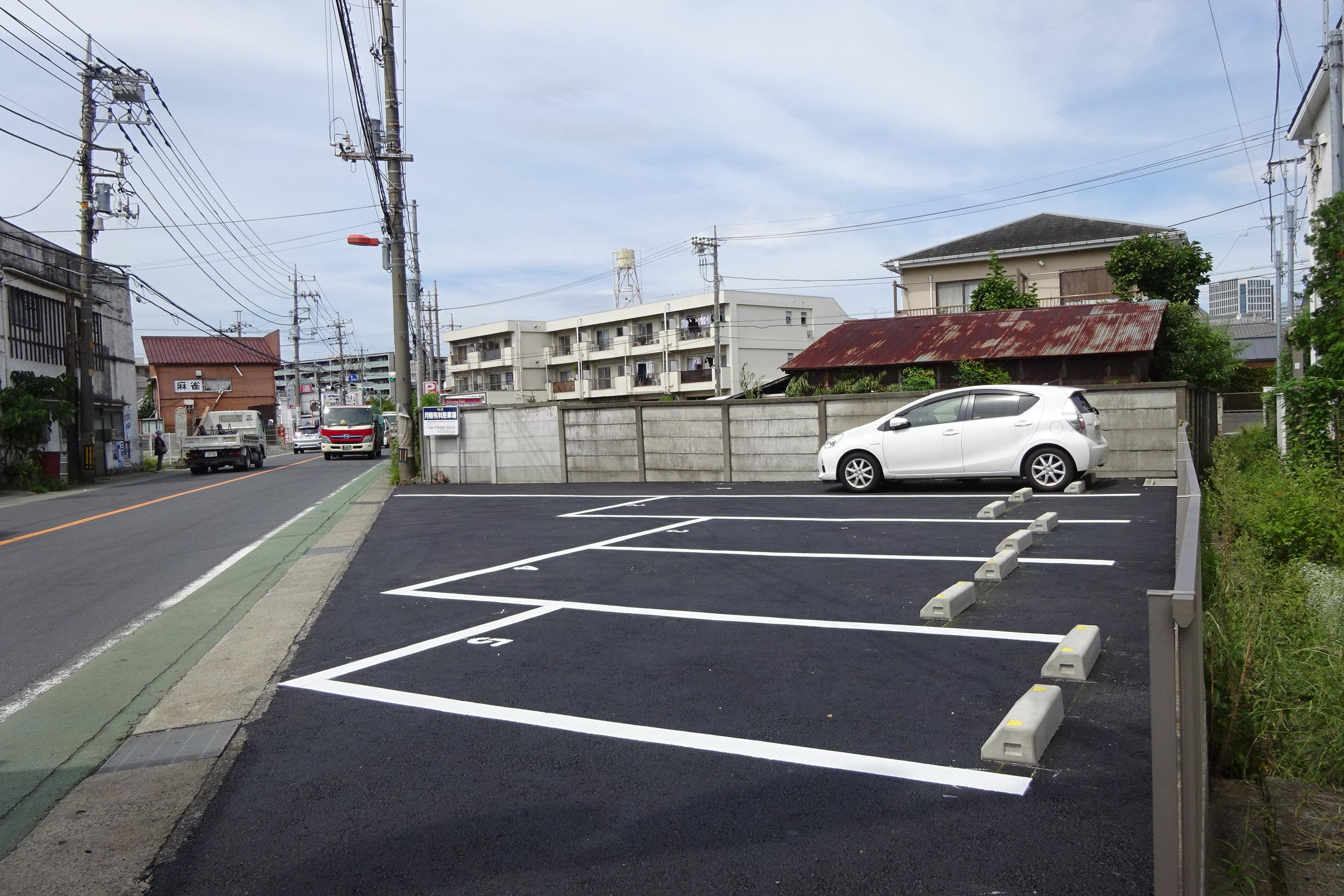 松下パーキングの外観・駐車場イメージ1枚目