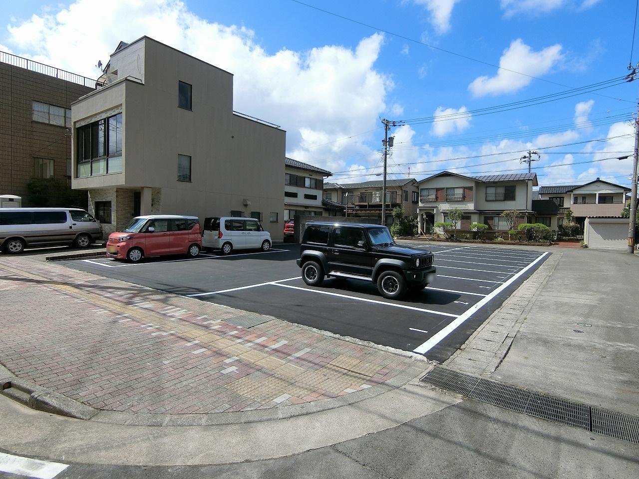みのり３丁目・友豊月極駐車場の外観・駐車場イメージ2枚目