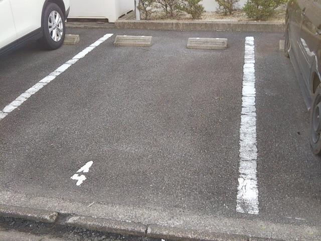 Ｊ(30828)の外観・駐車場イメージ1枚目