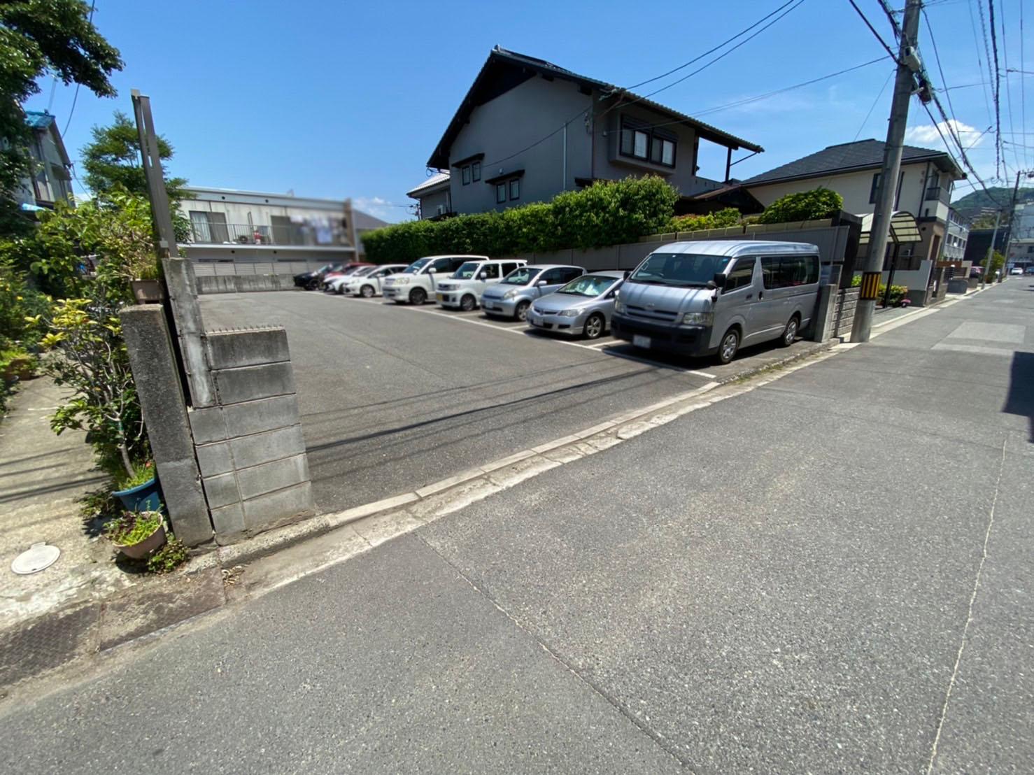 岡村第二駐車場の外観・駐車場イメージ1枚目