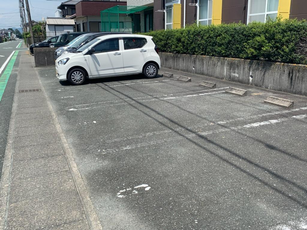 サザン(16798)の外観・駐車場イメージ1枚目