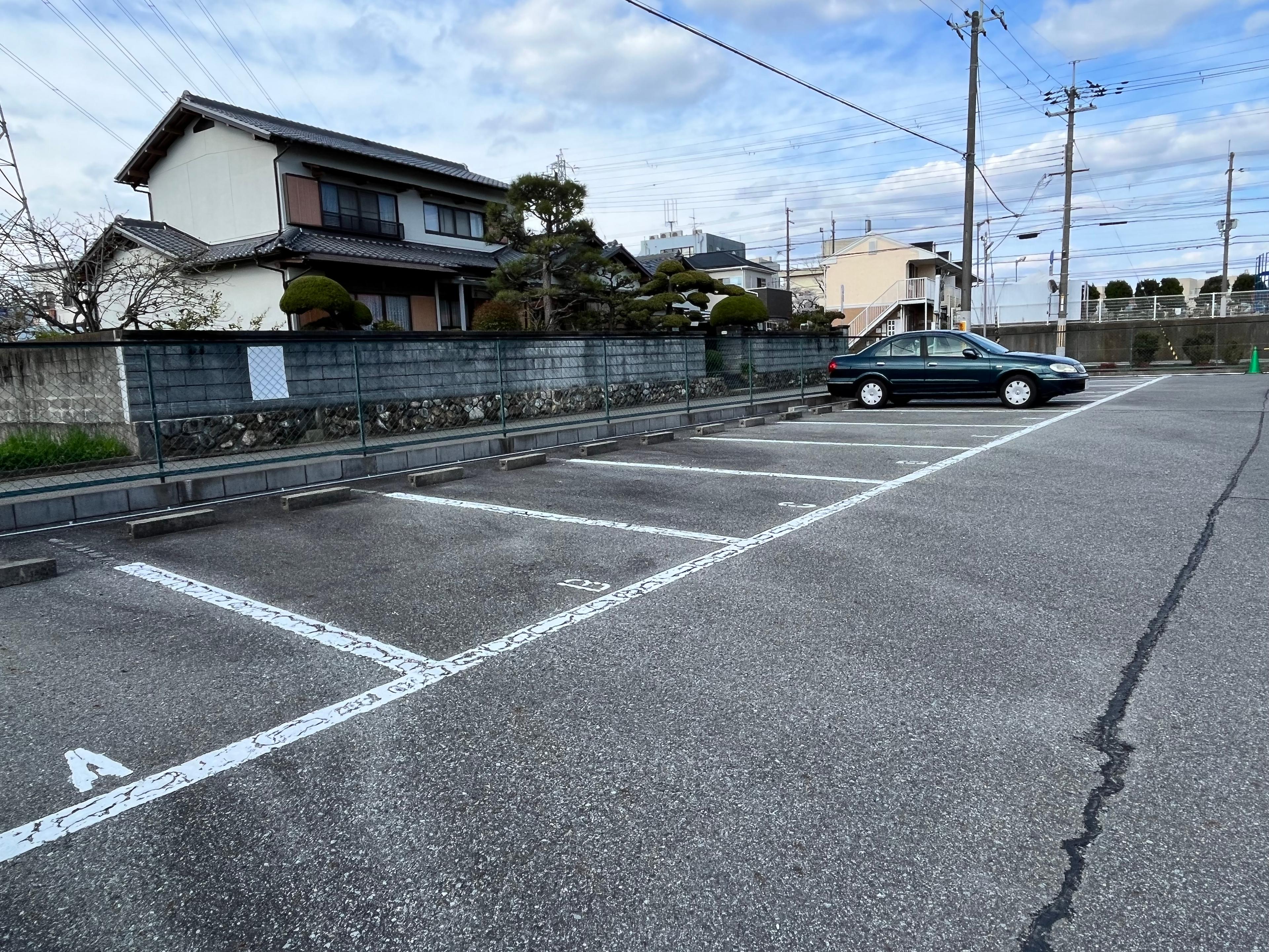 水引パーキングの外観・駐車場イメージ2枚目