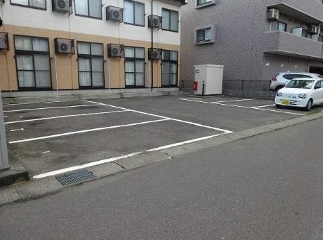 彩(31803)の外観・駐車場イメージ1枚目