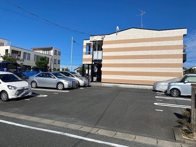 蘭(28598)の外観・駐車場イメージ1枚目