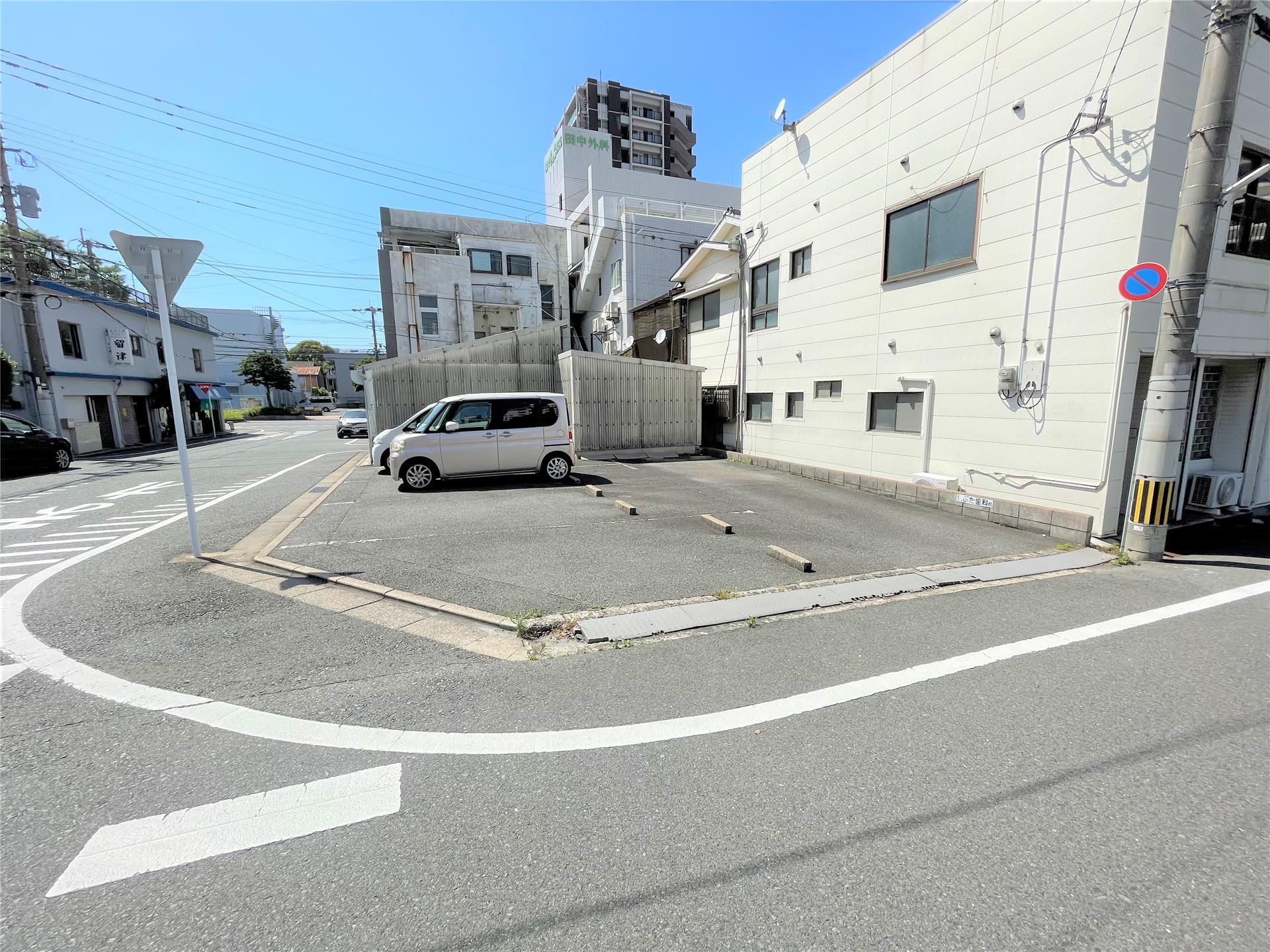西本町4丁目藤田駐車場No.2の外観・駐車場イメージ3枚目