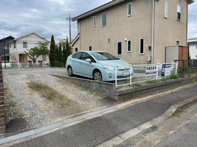 小川駐車場の外観・駐車場イメージ1枚目