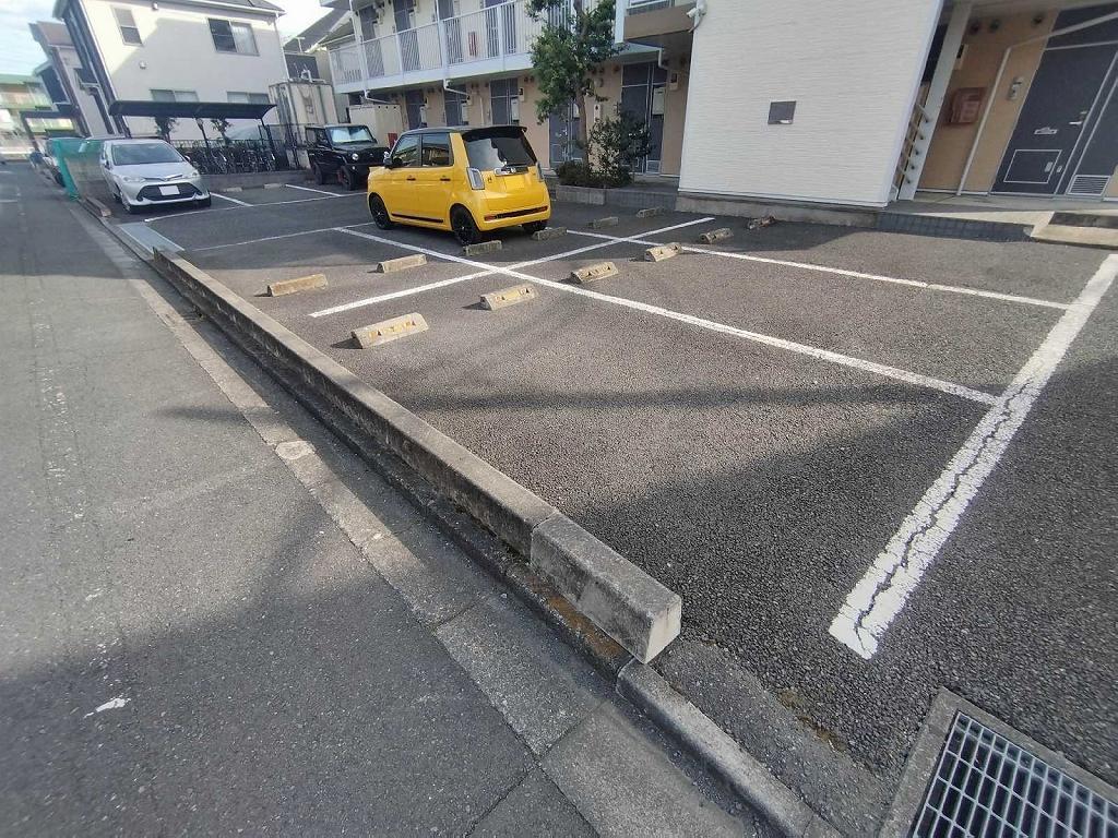 やまもも(32511)の外観・駐車場イメージ1枚目