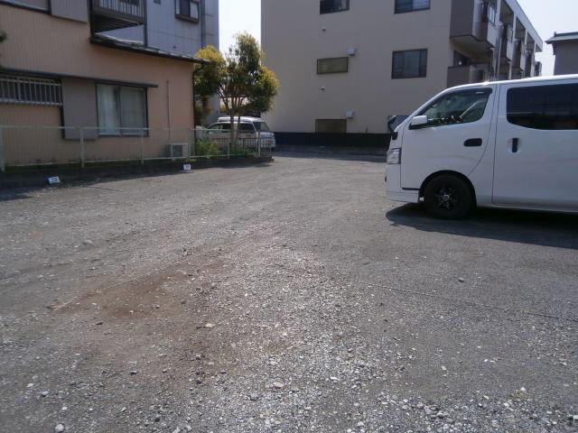 上の台月極駐車場の外観・駐車場イメージ2枚目