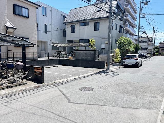 ルレーブＭＡＴＳＵＥＤＡ駐車場の外観・駐車場イメージ3枚目