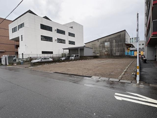 汐見駐車場の外観・駐車場イメージ2枚目