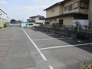 ウィステリア(18219)の外観・駐車場イメージ1枚目