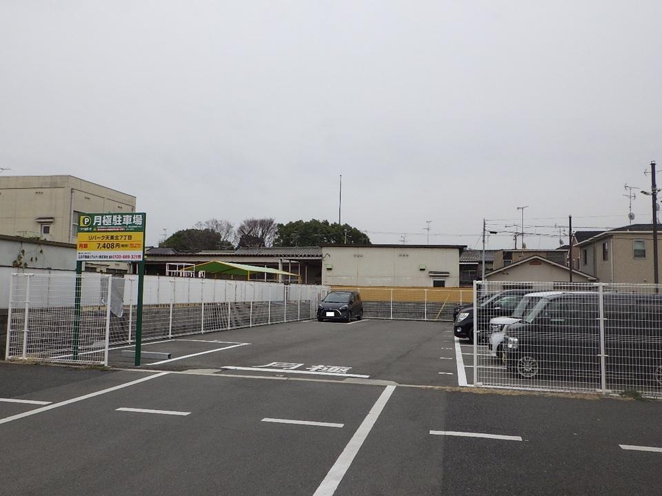 天美北７丁目の外観・駐車場イメージ1枚目
