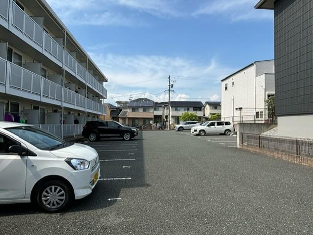 エスペランサⅤ(34374)の外観・駐車場イメージ1枚目
