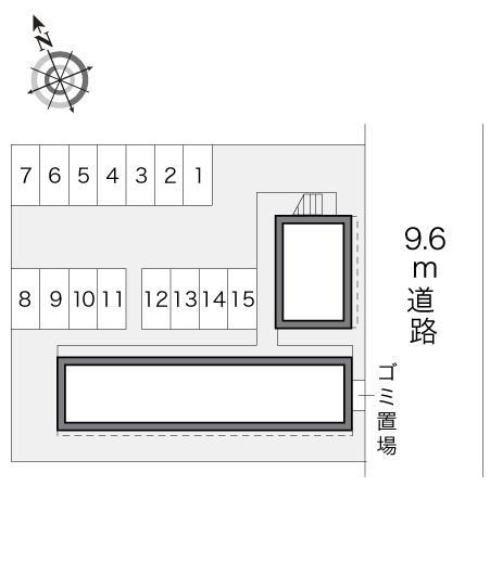 ファミーユ(19048)の駐車配置図