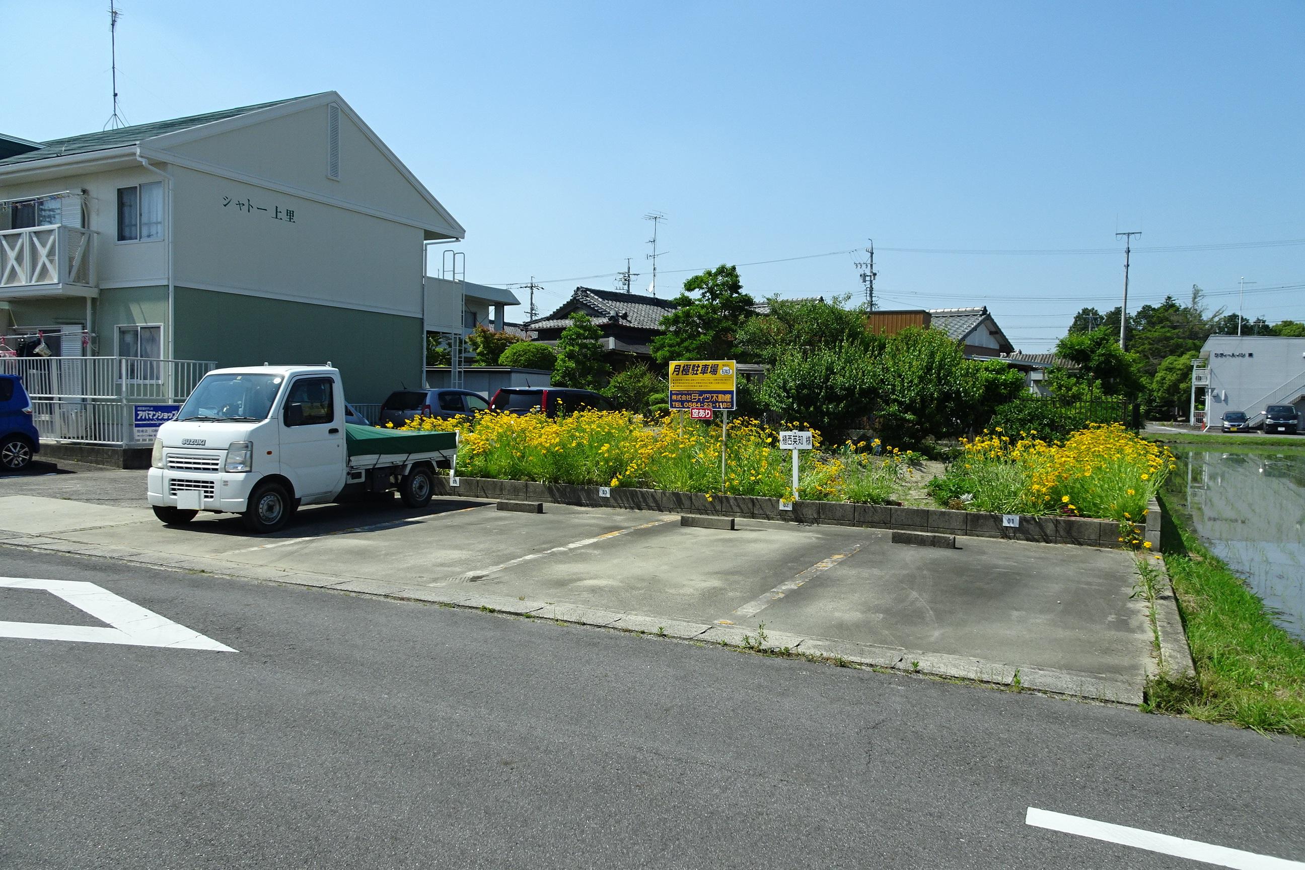 上里第１駐車場の外観・駐車場イメージ2枚目