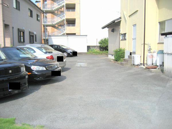 中村駐車場の外観・駐車場イメージ3枚目