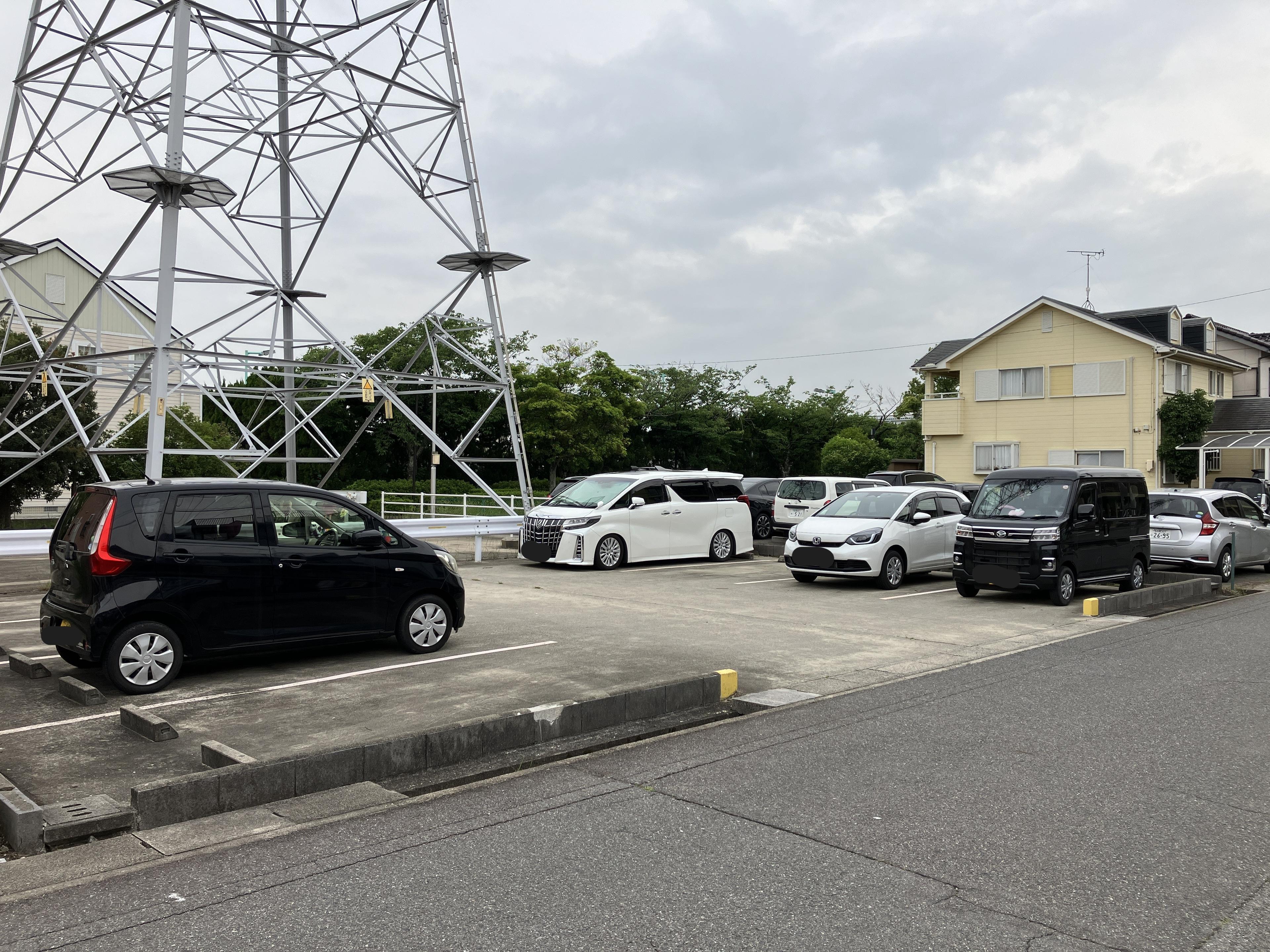 一ﾂ木駐車場の外観・駐車場イメージ2枚目