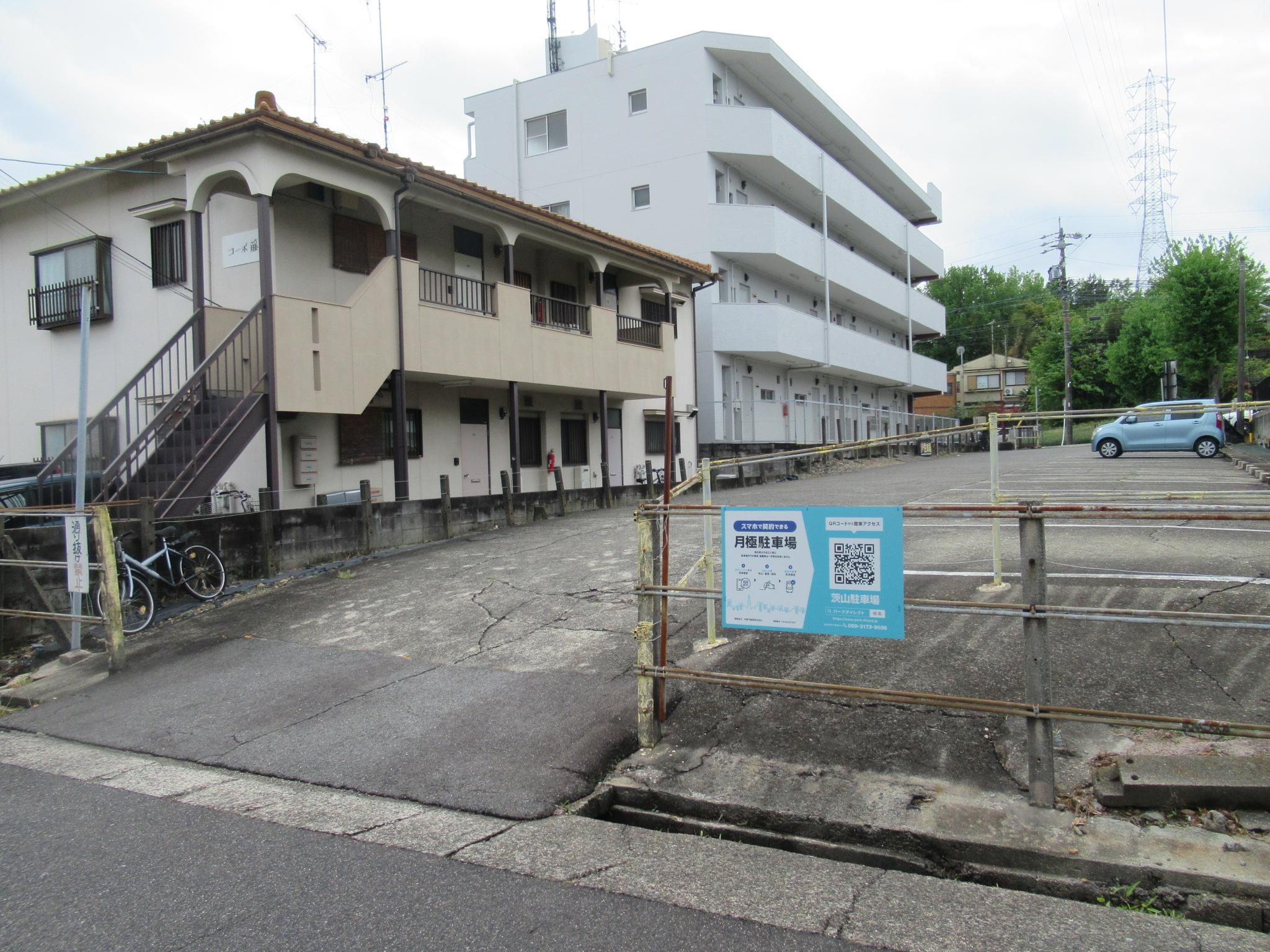 茨山駐車場の外観・駐車場イメージ1枚目