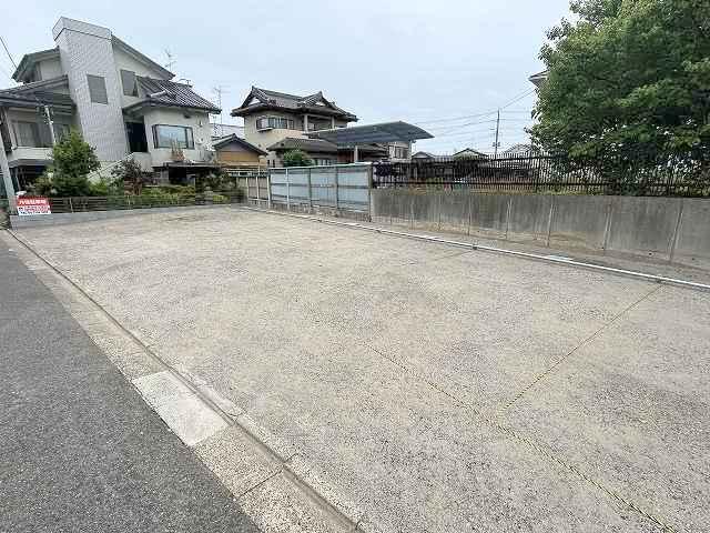 上花輪小野駐車場の外観・駐車場イメージ2枚目