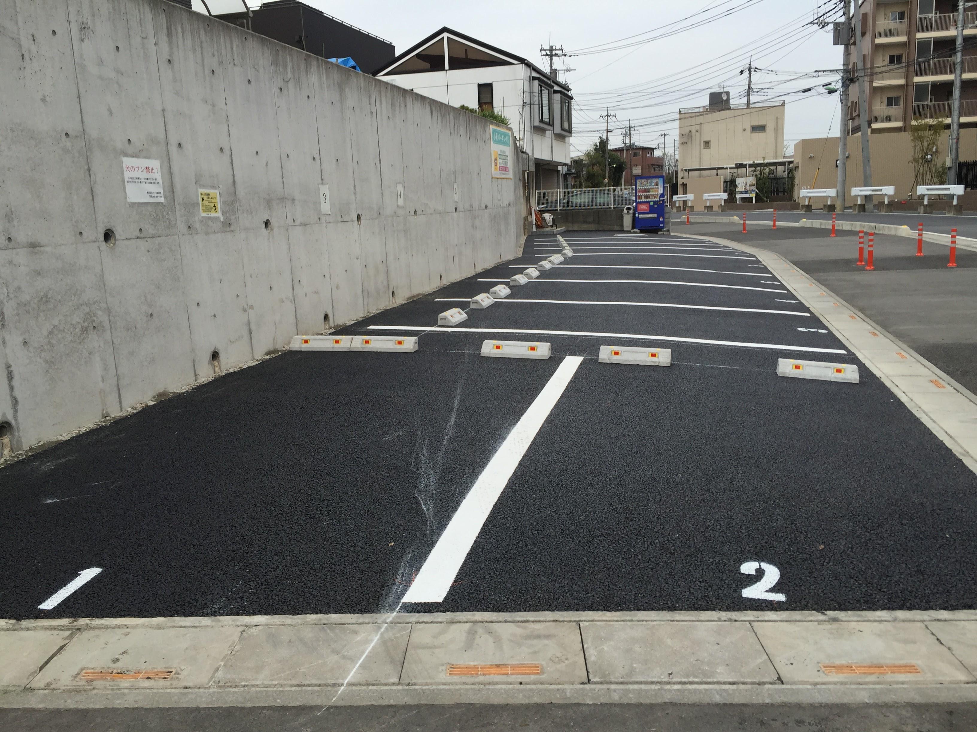 小泉パーキングⅡの外観・駐車場イメージ1枚目