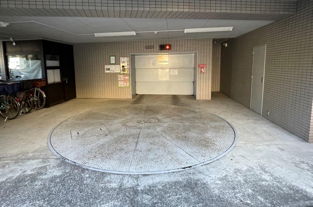 国分寺市本多１丁目駐車場の外観・駐車場イメージ2枚目
