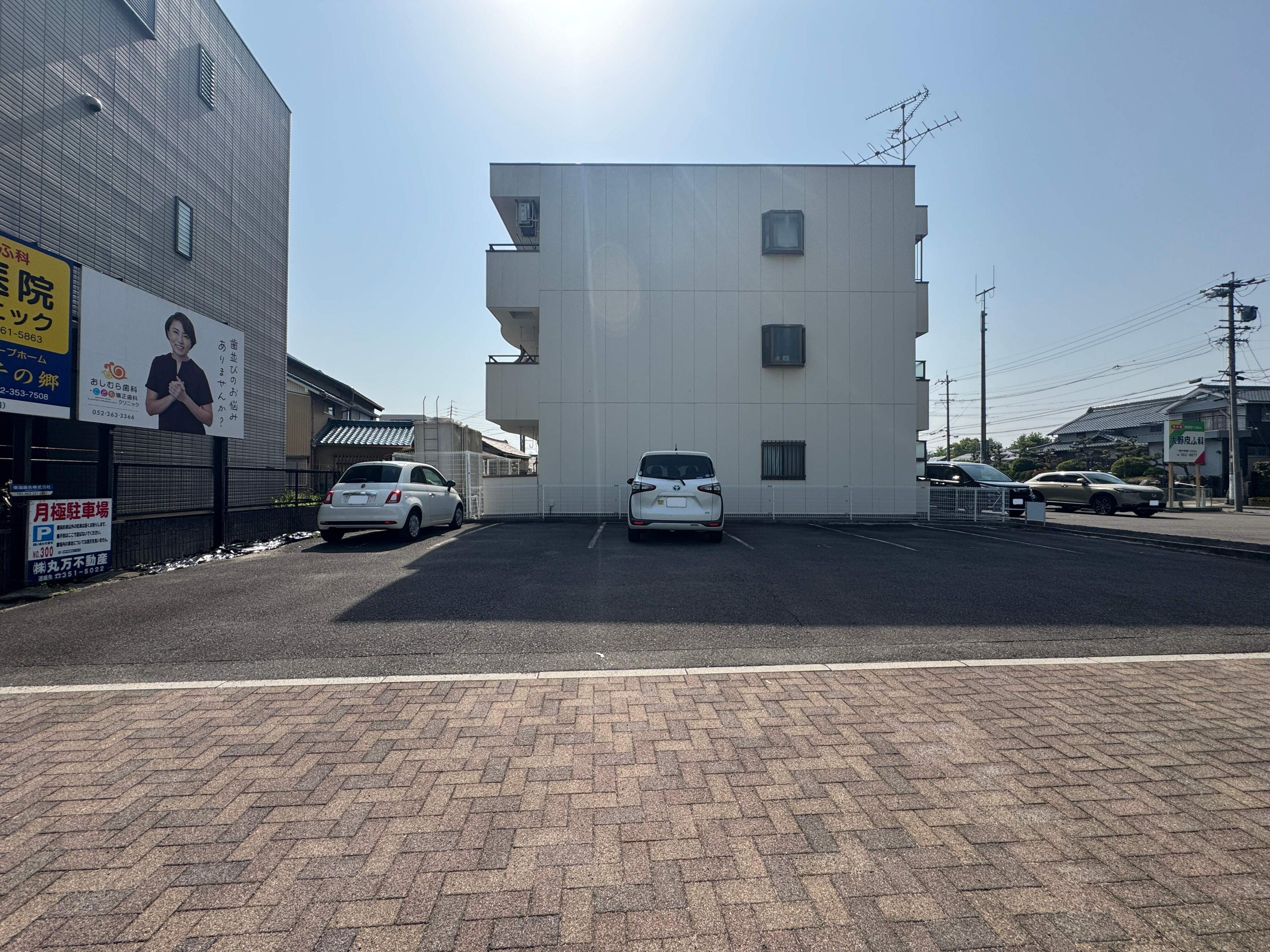 P300の外観・駐車場イメージ2枚目