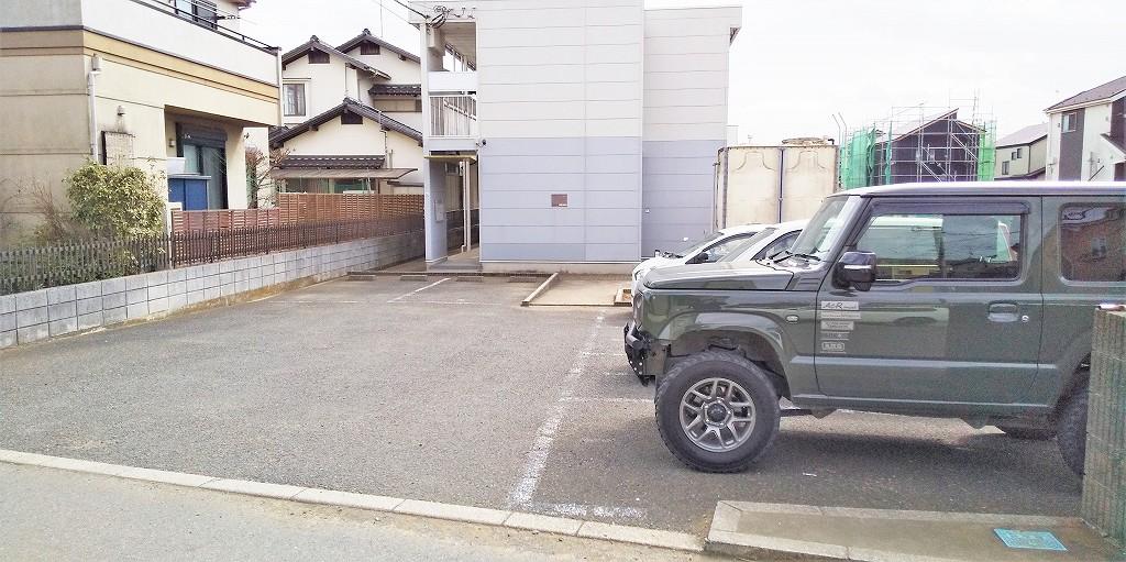 ＱＢＥ(17828)の外観・駐車場イメージ1枚目