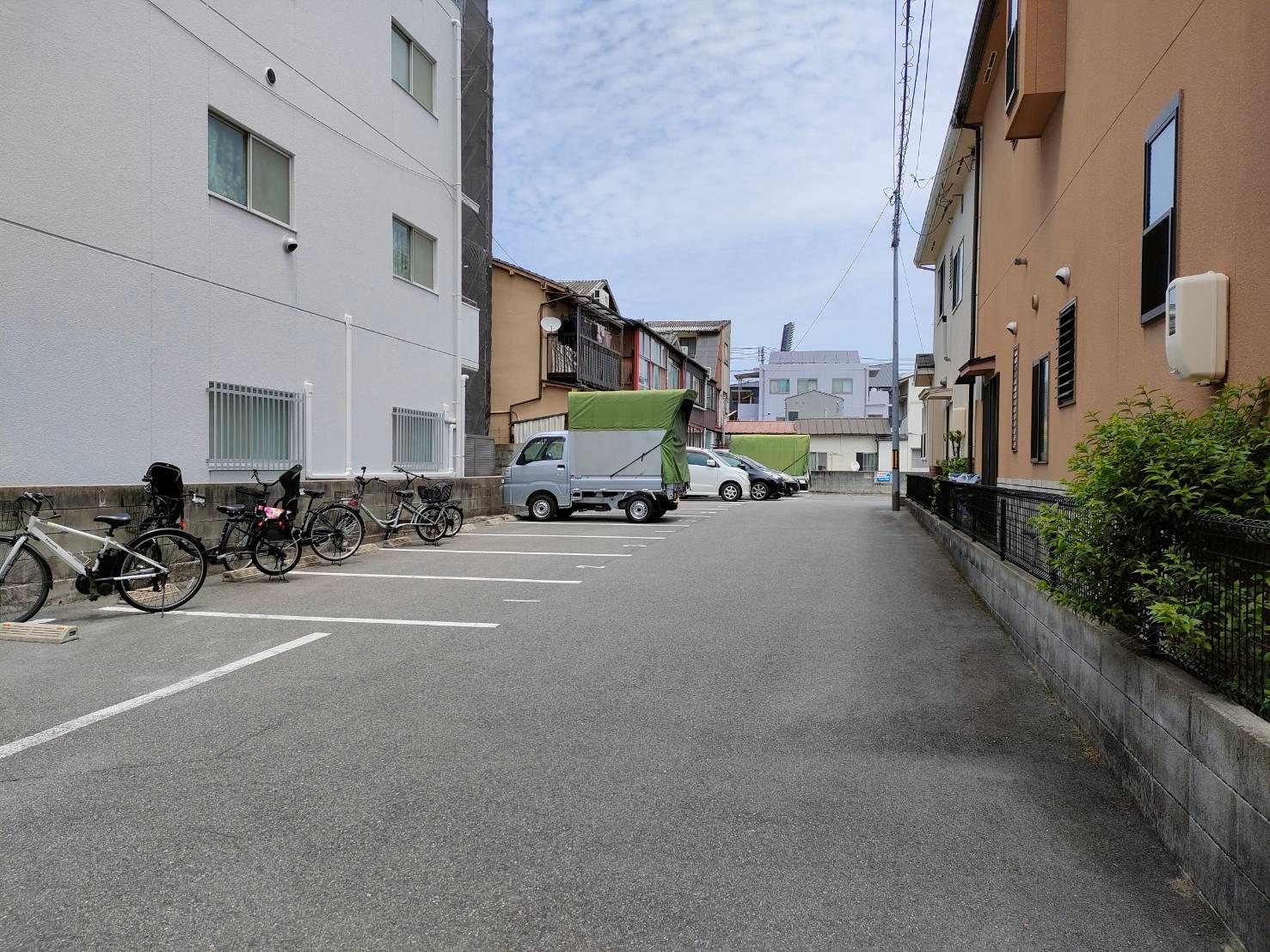駐車場画像2枚目