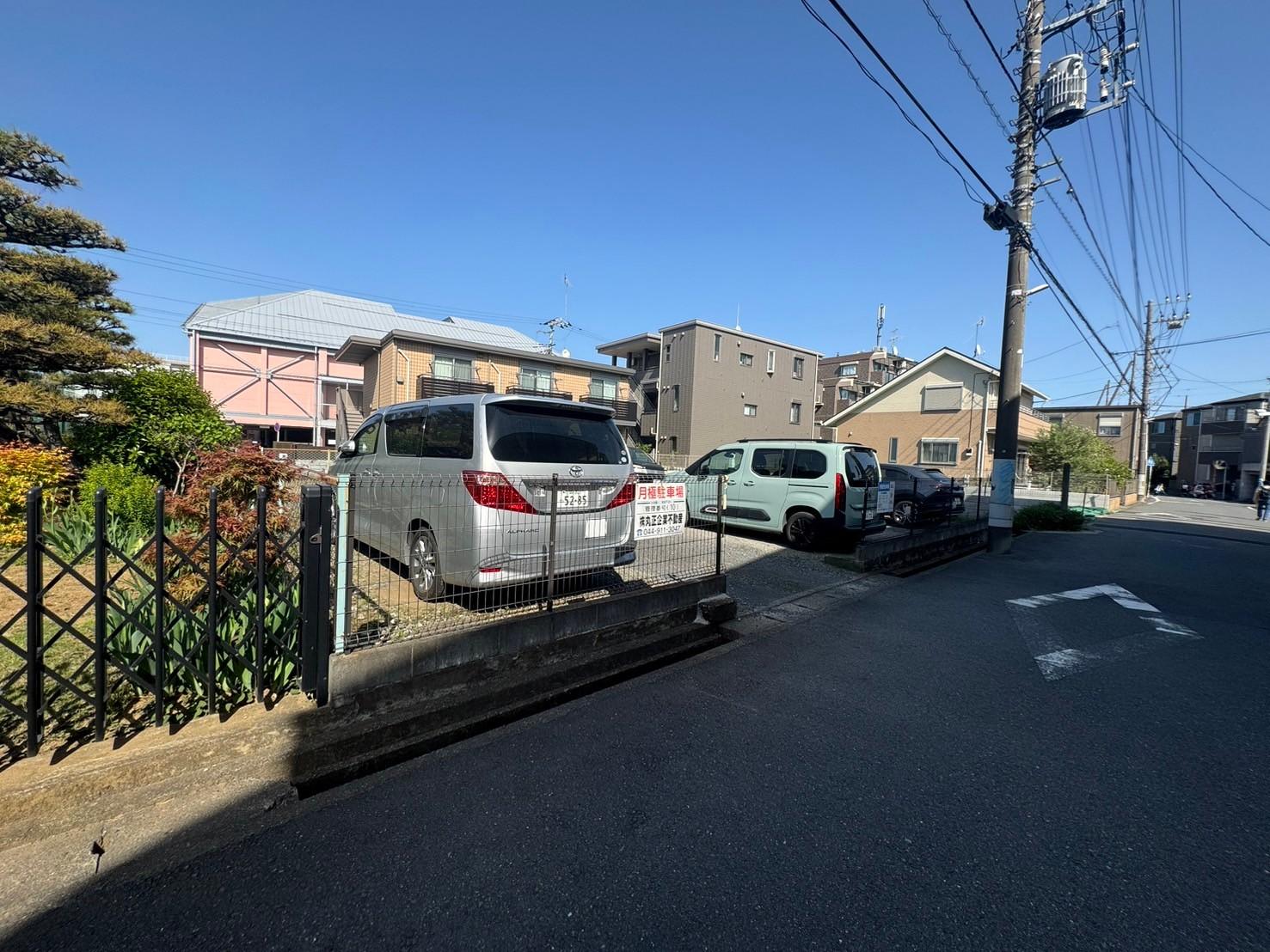 第１小倉莊駐車場の外観・駐車場イメージ1枚目