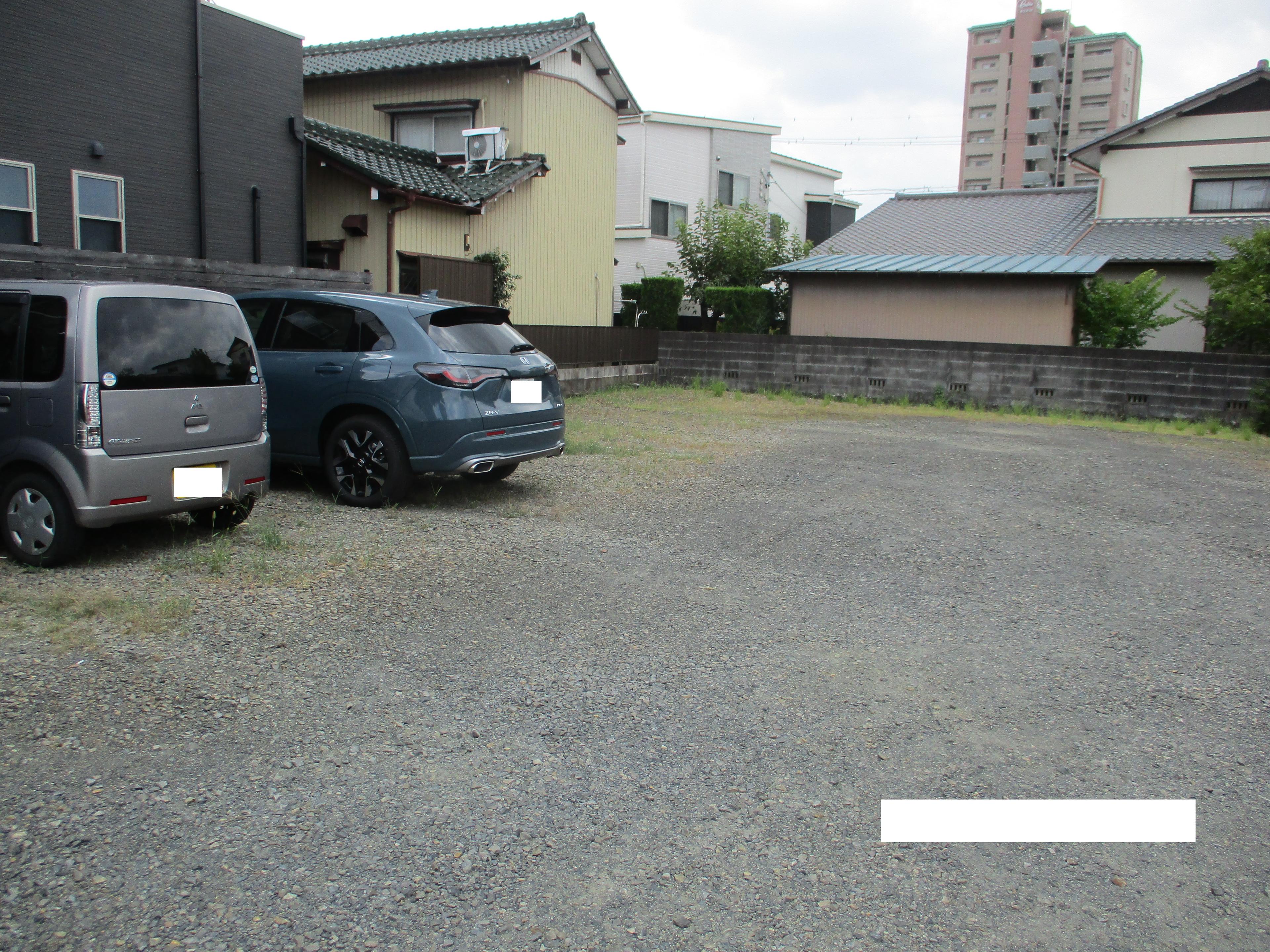 J-070の外観・駐車場イメージ1枚目