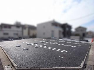 保木間駐車場の外観・駐車場イメージ1枚目