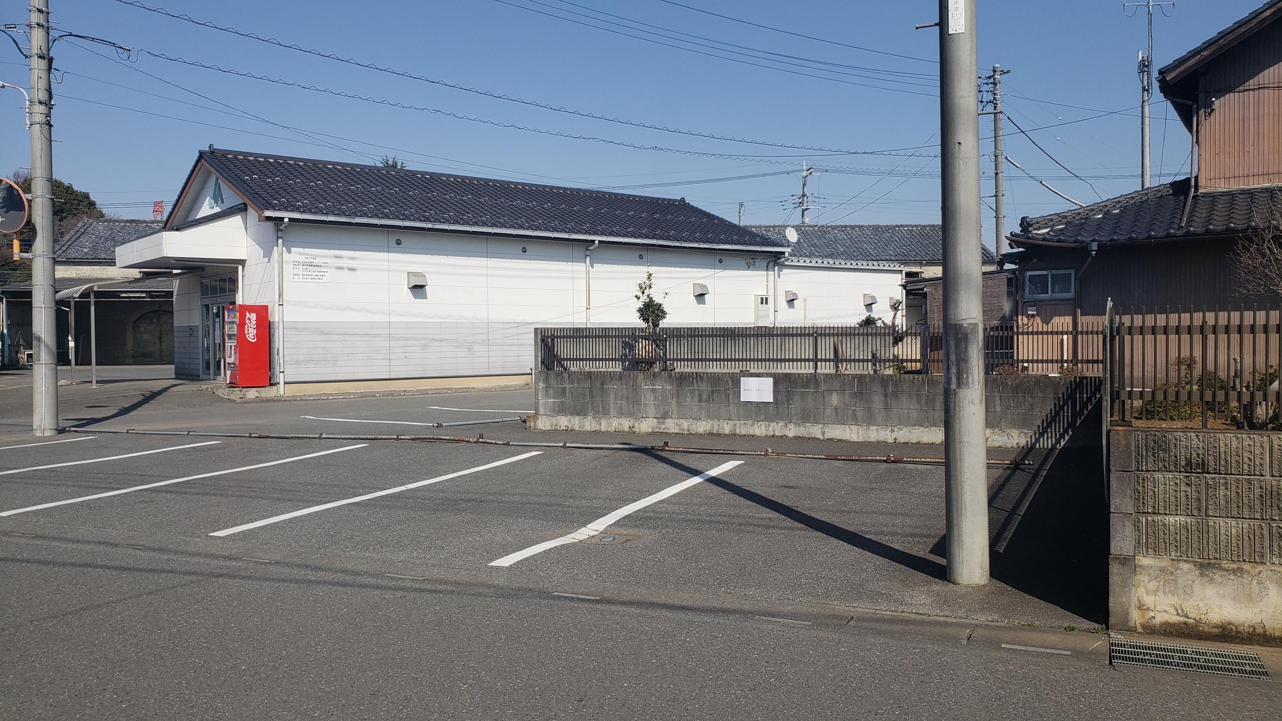 坂田駐車場の外観・駐車場イメージ2枚目