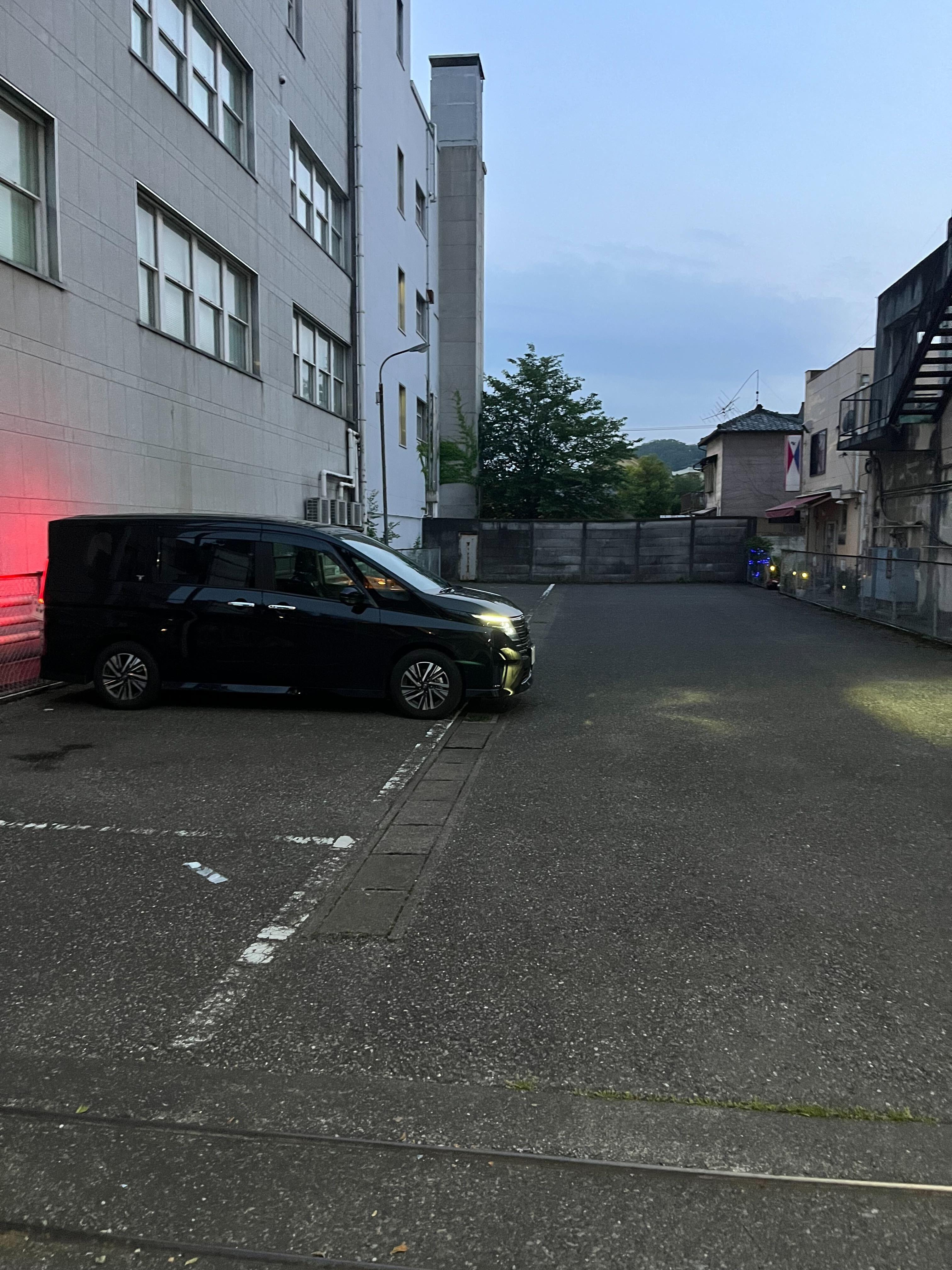 渡邉パーキングの外観・駐車場イメージ2枚目