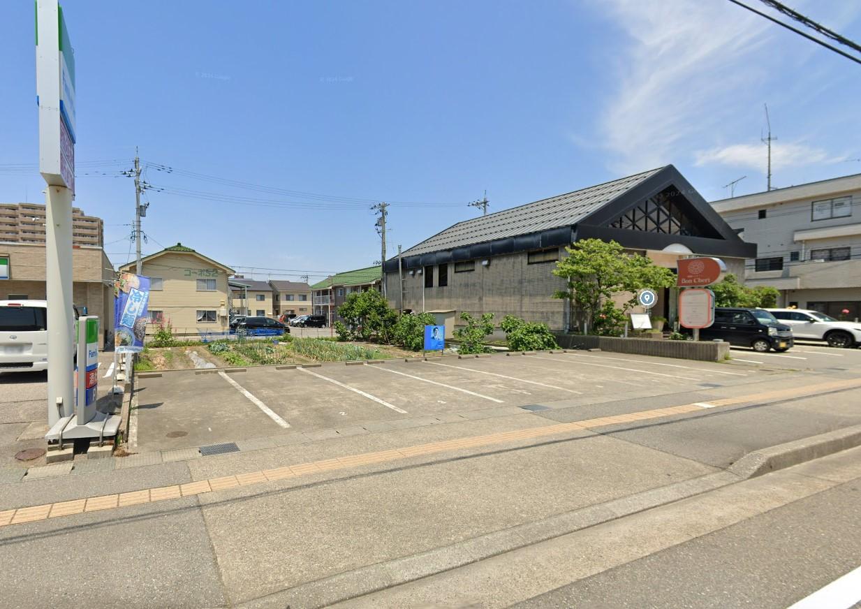 泉本町5丁目M駐車場の外観・駐車場イメージ1枚目