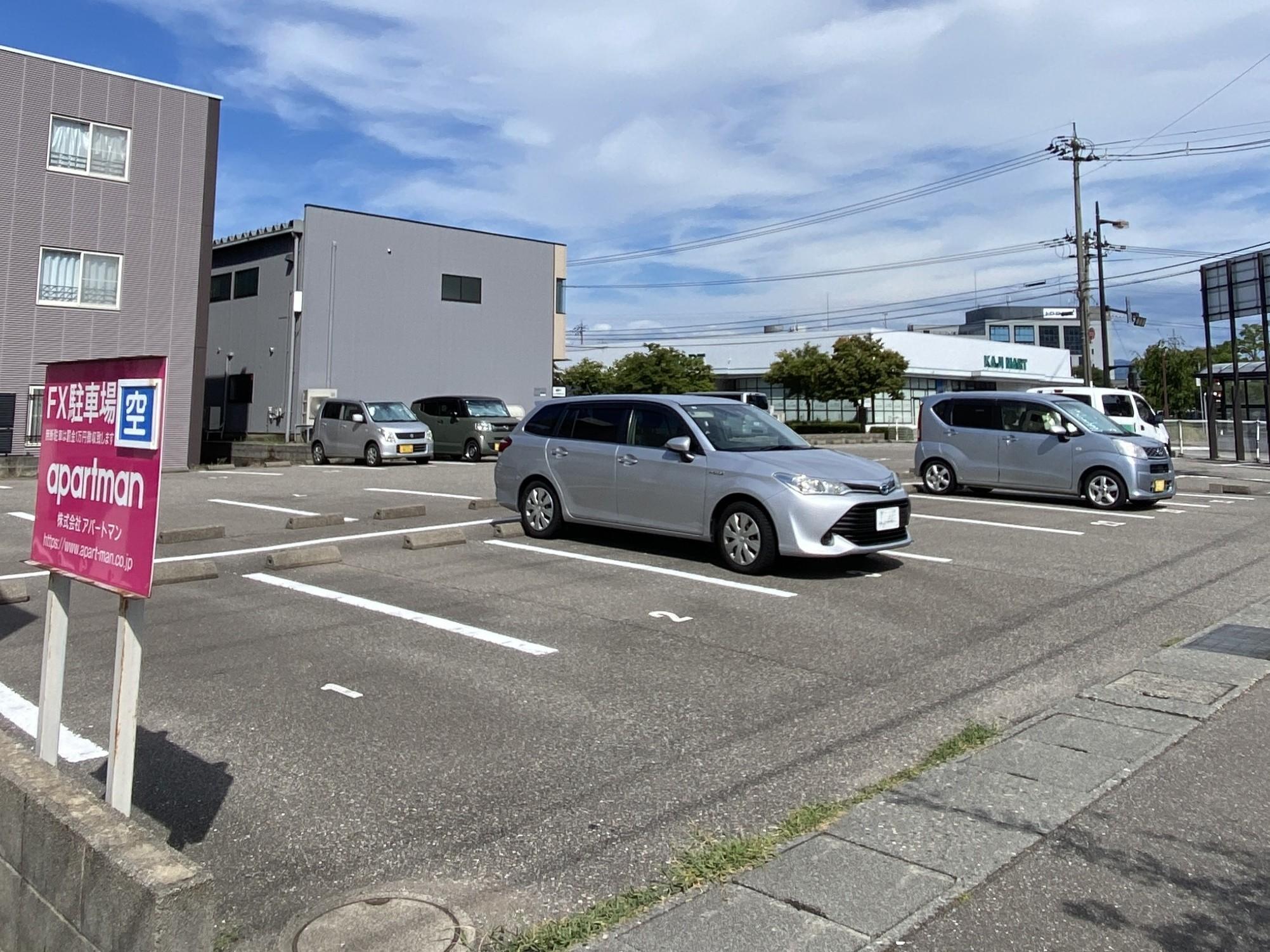 ＦＸ駐車場の外観・駐車場イメージ1枚目