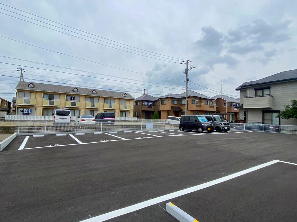 川島駐車場の外観・駐車場イメージ2枚目